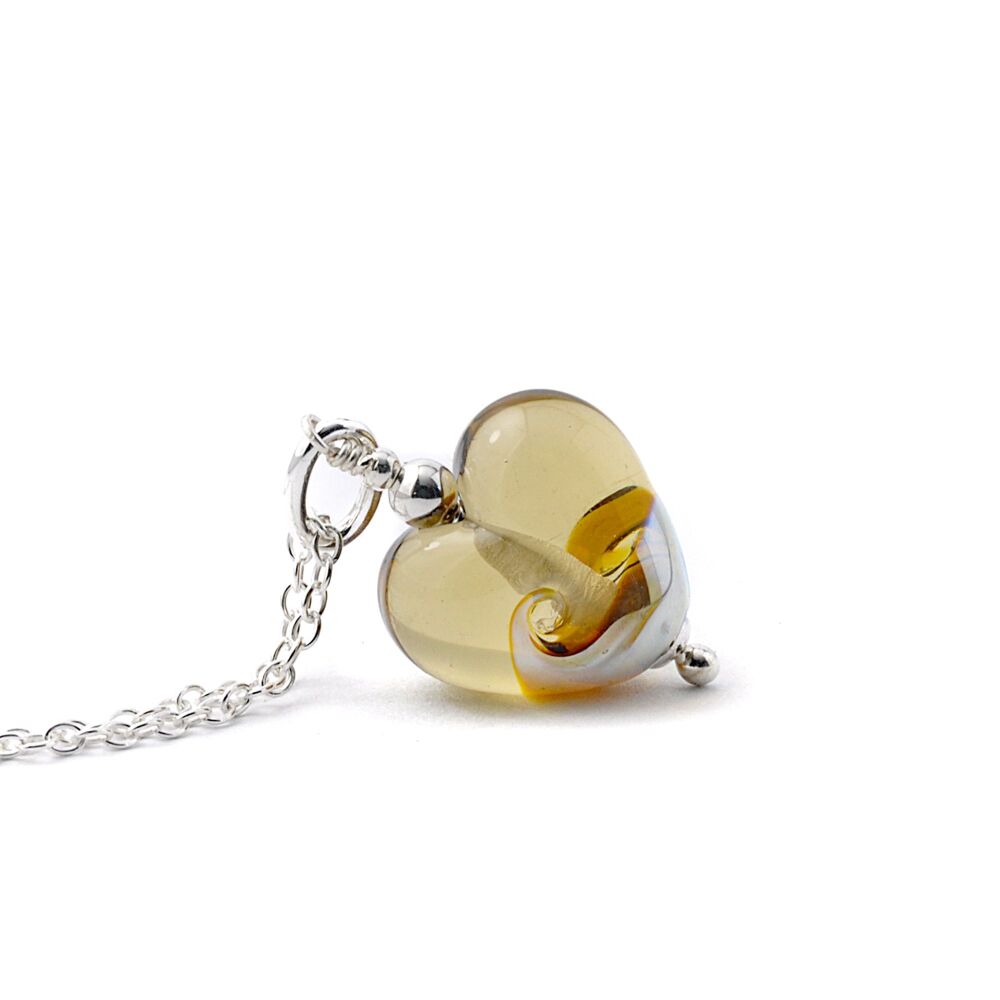 Mini Metallic Glass Heart Pendant in Golden