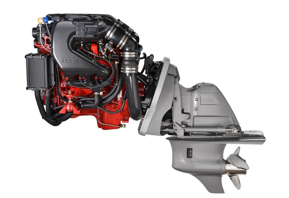 INBOARD & OUTBOARD ENGINES