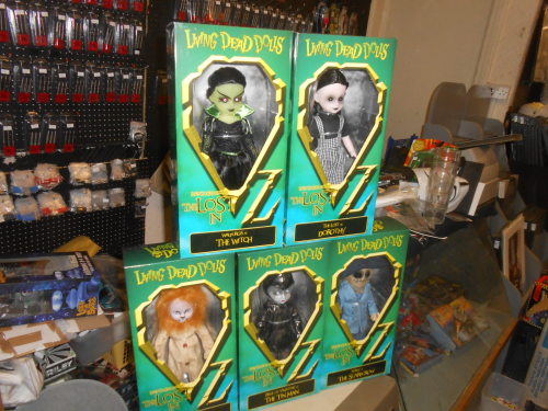 LIVING DEAD DOLLS IN OZ SET OF 5 DOLLS MEZCO