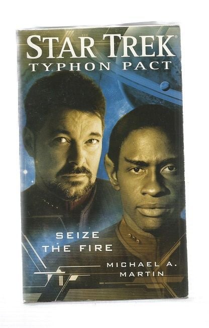 STAR TREK , PYPHON PACT SEIZE THE FIRE   , PAPER BACK BOOK
