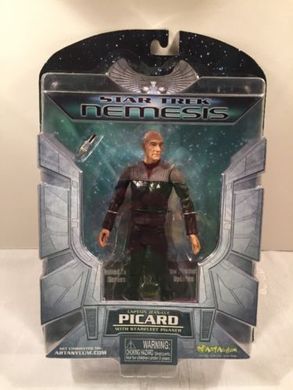 Nemesis - Captain Jean-Luc Picard (With Starfleet Phaser)