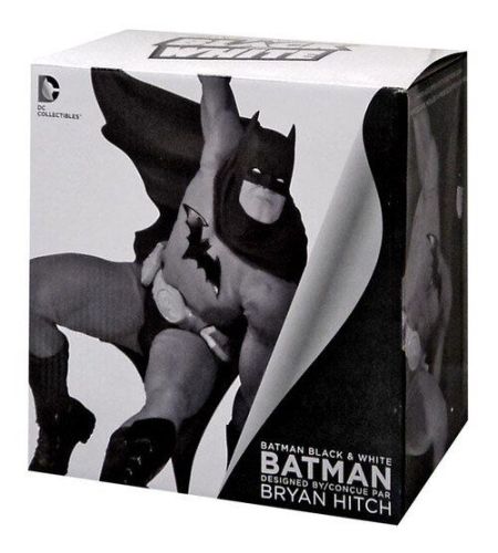Batman Black And White Designed By Bryan Hitch, DC Collectibles Statue