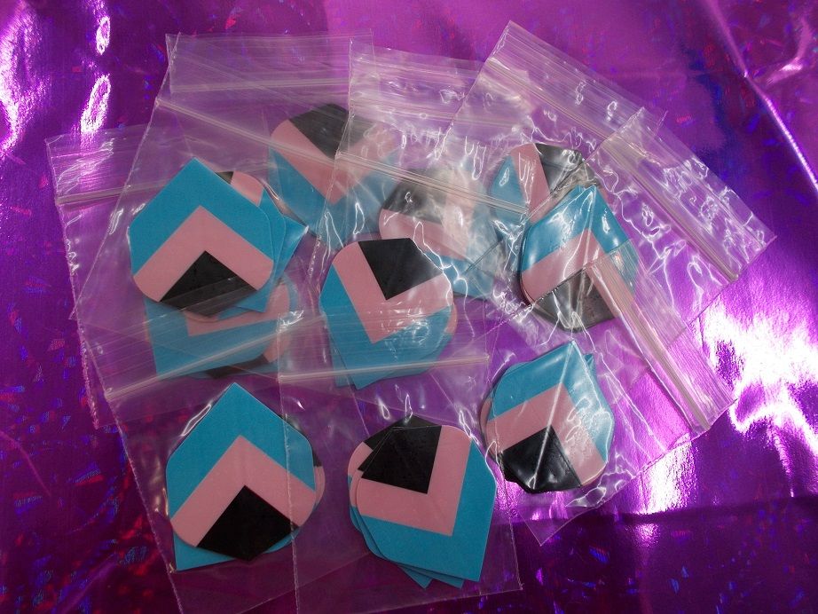 Dart Flights Standard Shape , 10 sets of 3 new flights (D24)