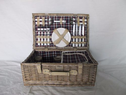 4 Person Hamper