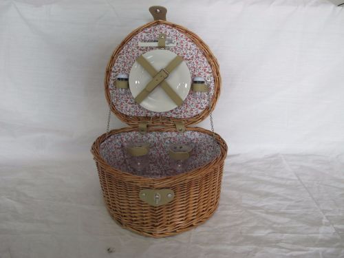 2 Person Heart Hamper