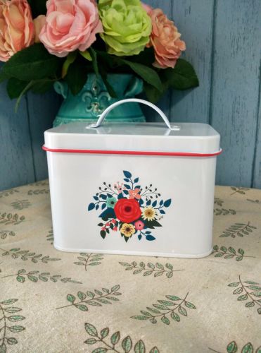 Fleurie seed box