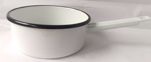 20cm Enamel Milk Pan - White