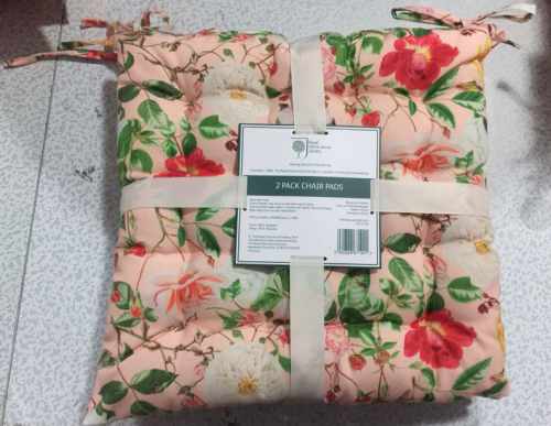  Set of 2 Outdoor Seat Pads - Pink Roses - RHS Royal Horticultural Society