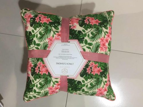 Scandi Home Tropical Floral Set Of 2 Cushions