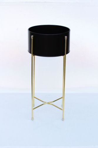 Wide Scandi tin Planter Black & Gold