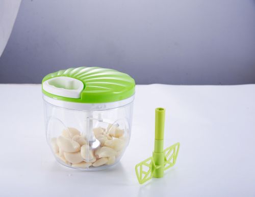 1 PIECE HANDHELD CHOPPER AND MIXER (MEDIUM)
