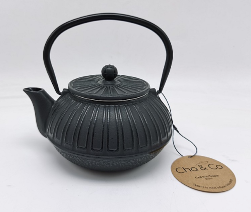 CHA&CO CAST IRON TEAPOT 600ml (BLACK)