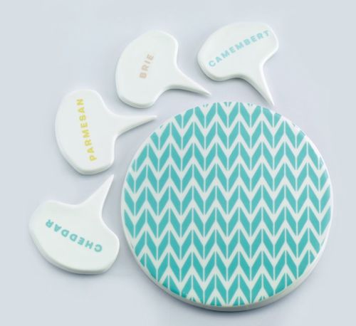 SCANDI CHEVRON CHEESE BOARD & MARKER SET 