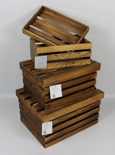 Scandi Home Large Pine Lidded Slatted Crate