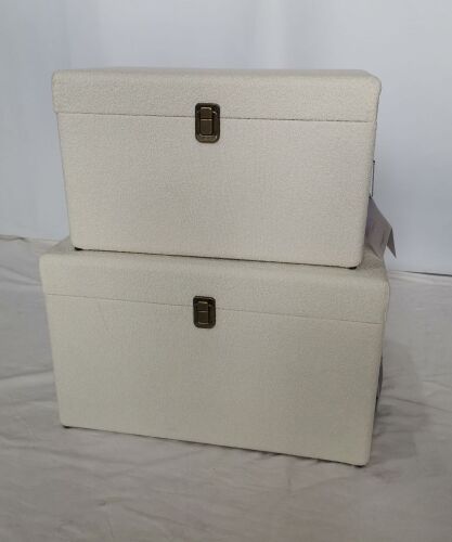 MEDIUM BOUCLE TRUNK