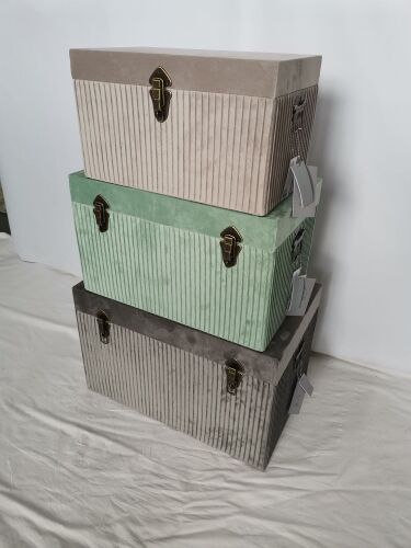 MEDIUM RIBBED VELVET TRUNK