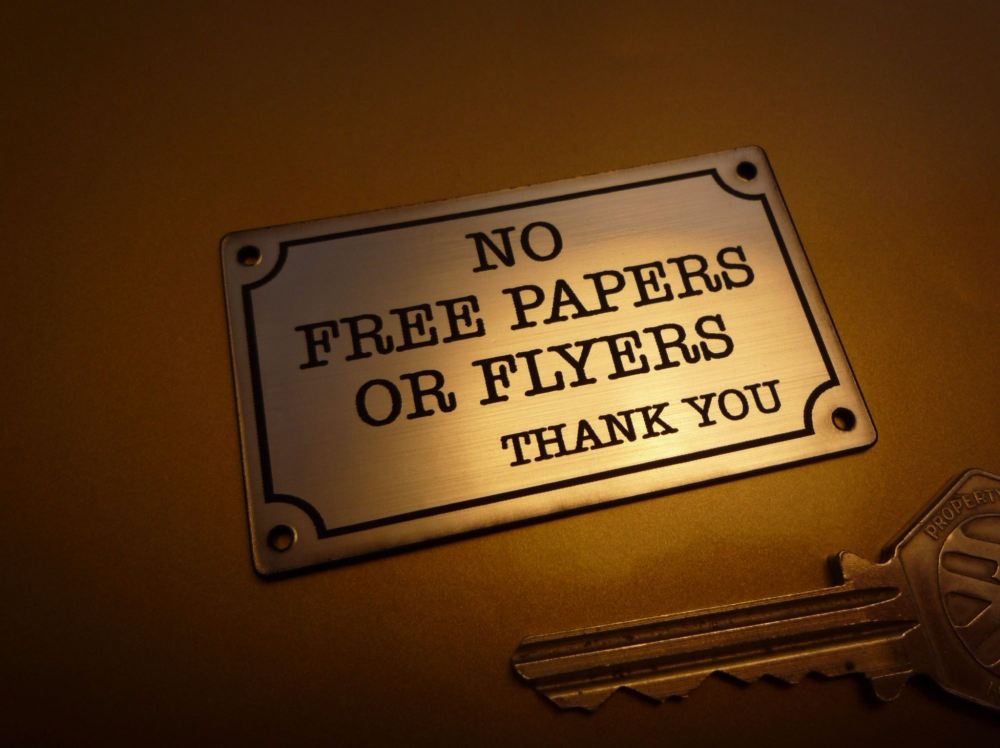 No Free Papers or Flyers Thank You Wall Plaque Sign. 2.5".