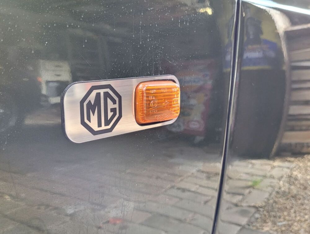 MG RV8 MG logo Indicator Repeater Light Badges - 4" Handed Pair