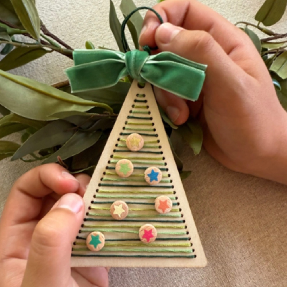 Make Your Own Stitched Christmas Tree Decoration