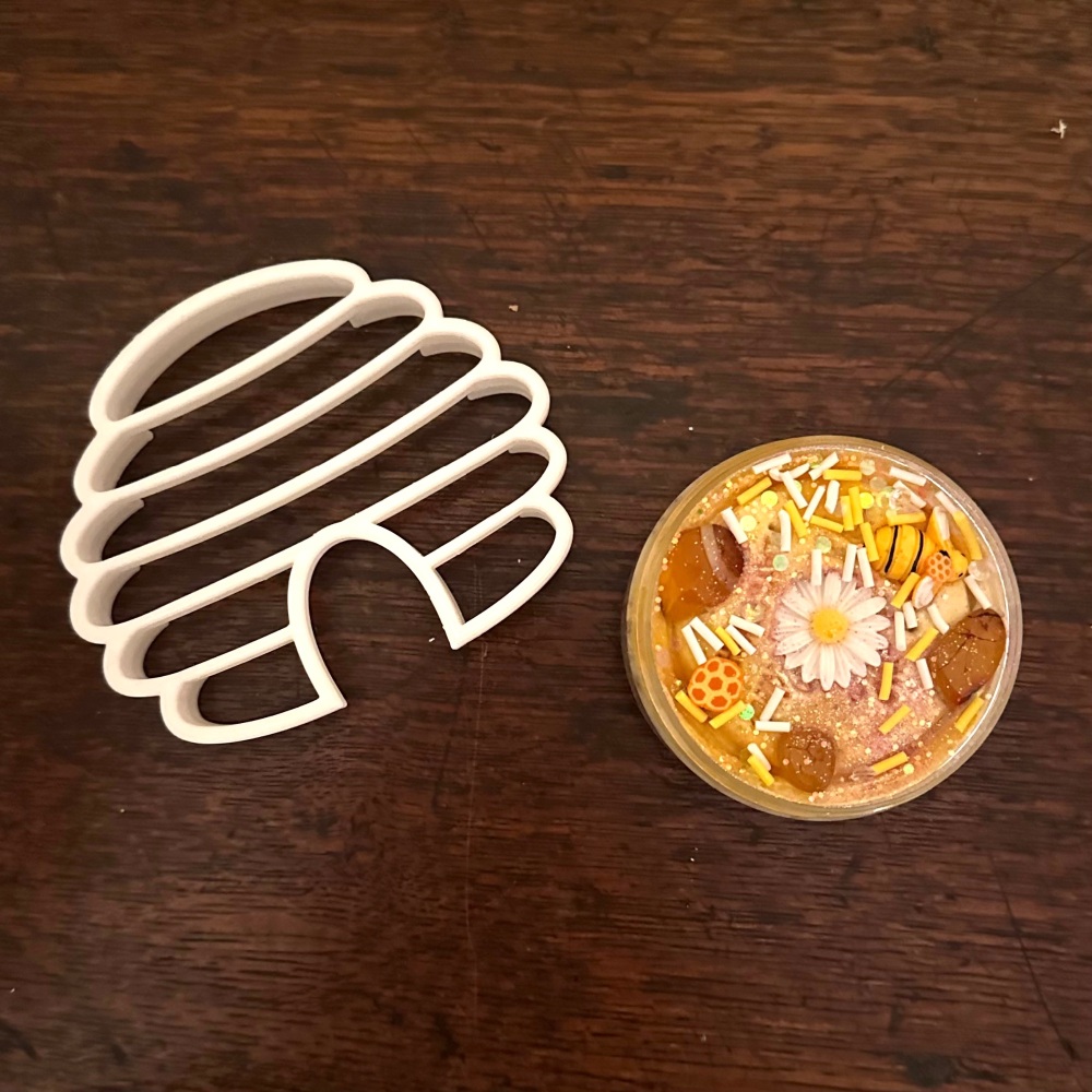 Playdough - Busy Bee & Bee Hive Cutter