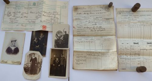 Service paper and photograph group to 231599 A S Brown RN