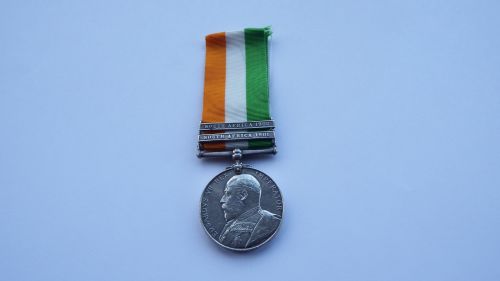 Kings South Africa Medal to 76133 GNR R Cook RFA / Fisherman from Norfolk