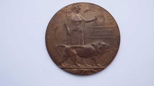 Memorial Plaque to 43459 Pte  John Arthur Dodgson Northd Fus