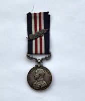MILITARY MEDAL AND MID EMBLEM TO GNR C WAIT B77/ BDE RFA