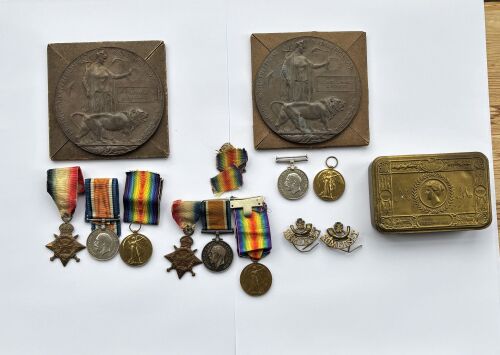 A collection of Great War Medals belonging to three brothers SOMLI / Devons