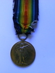 Victory medal to R-5810 PTE. A. Jones K.R.Rif.C 