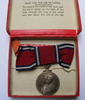 Boxed Ladies 1935 Jubilee Medal
