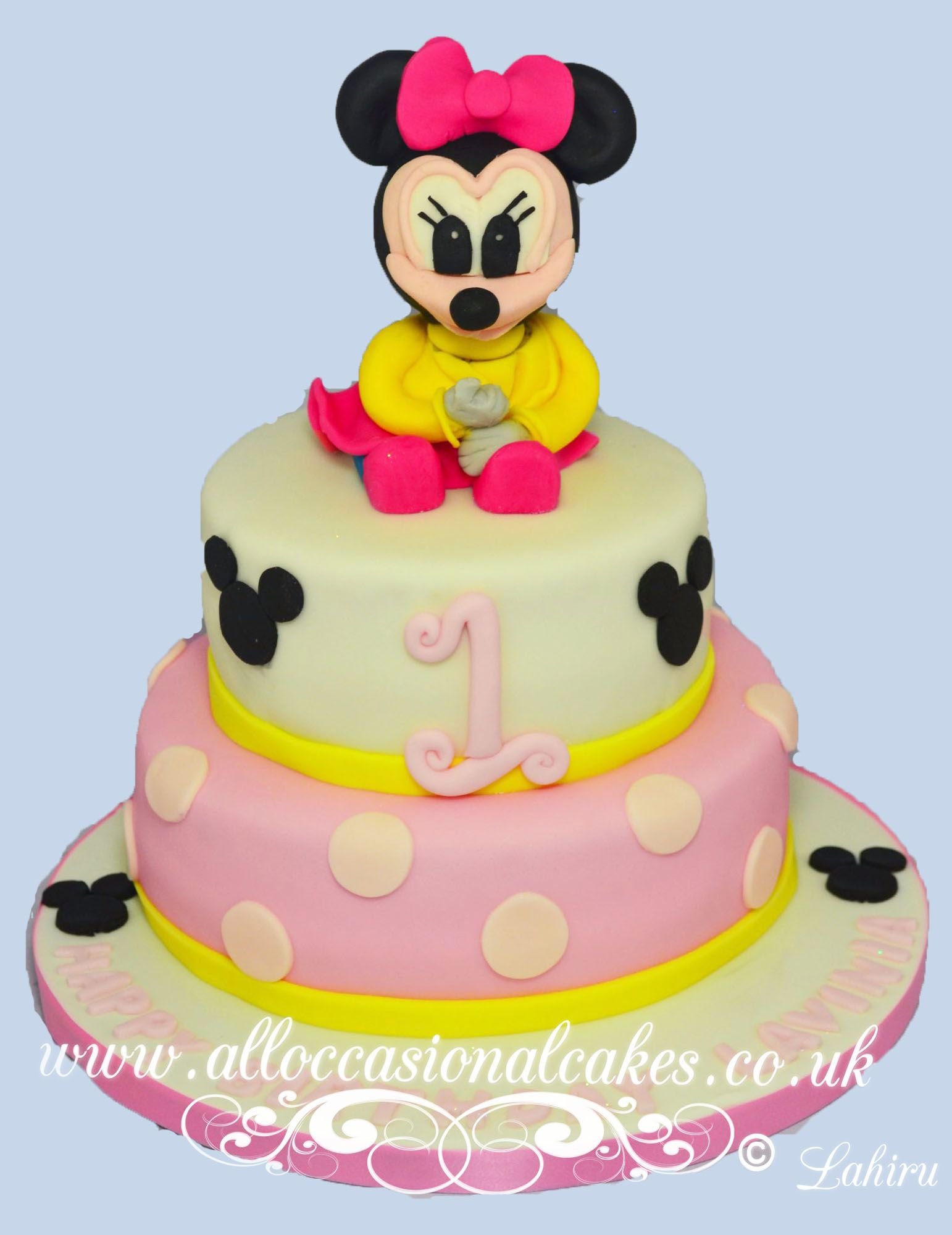 minnie mouse theme birthday cake