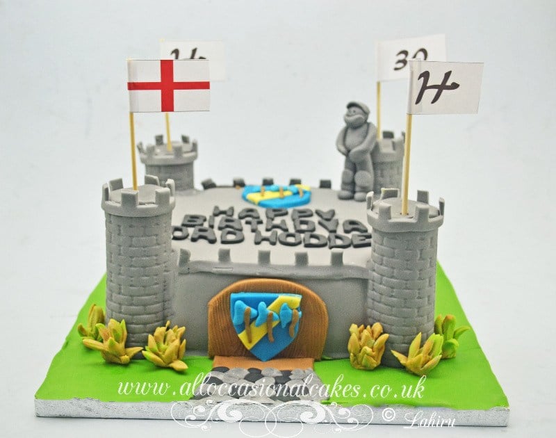 boys castle cake