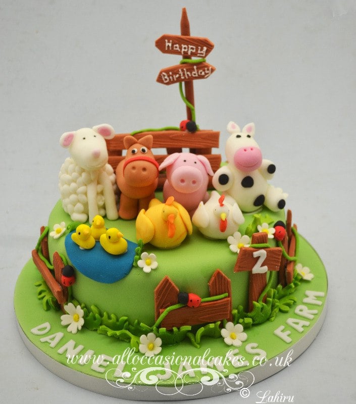 farm themed birthday cake