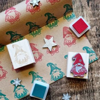 ****NEW CHRISTMAS 2021 **** Christmas  Gonk/Gnome with Snowflake Hat Rubber Stamp