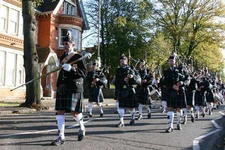 band marching to st stephens