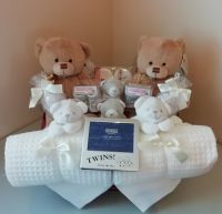 Twin Baby Hamper Neutral