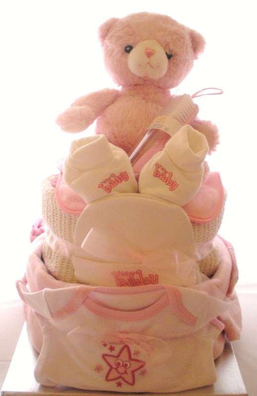 pink two tier with teddy
