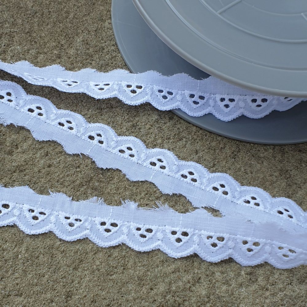 Lace Embroidery Trim 20mm White 