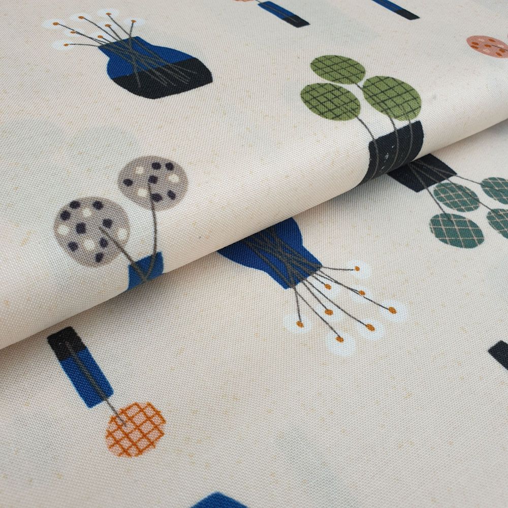Makower Cotton Fabric Perennial 9565B