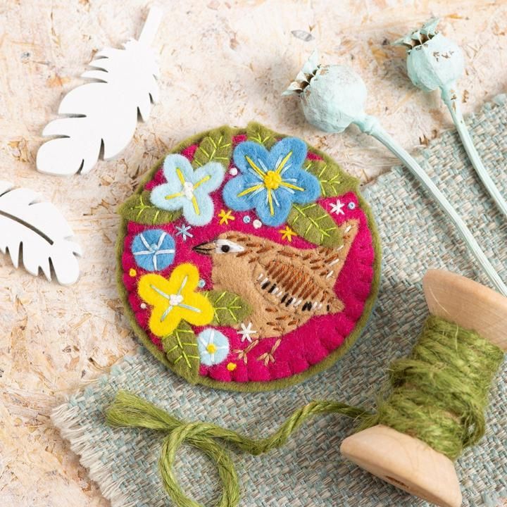 Wren Felt Craft Brooch Kit Hawthorn Handmade