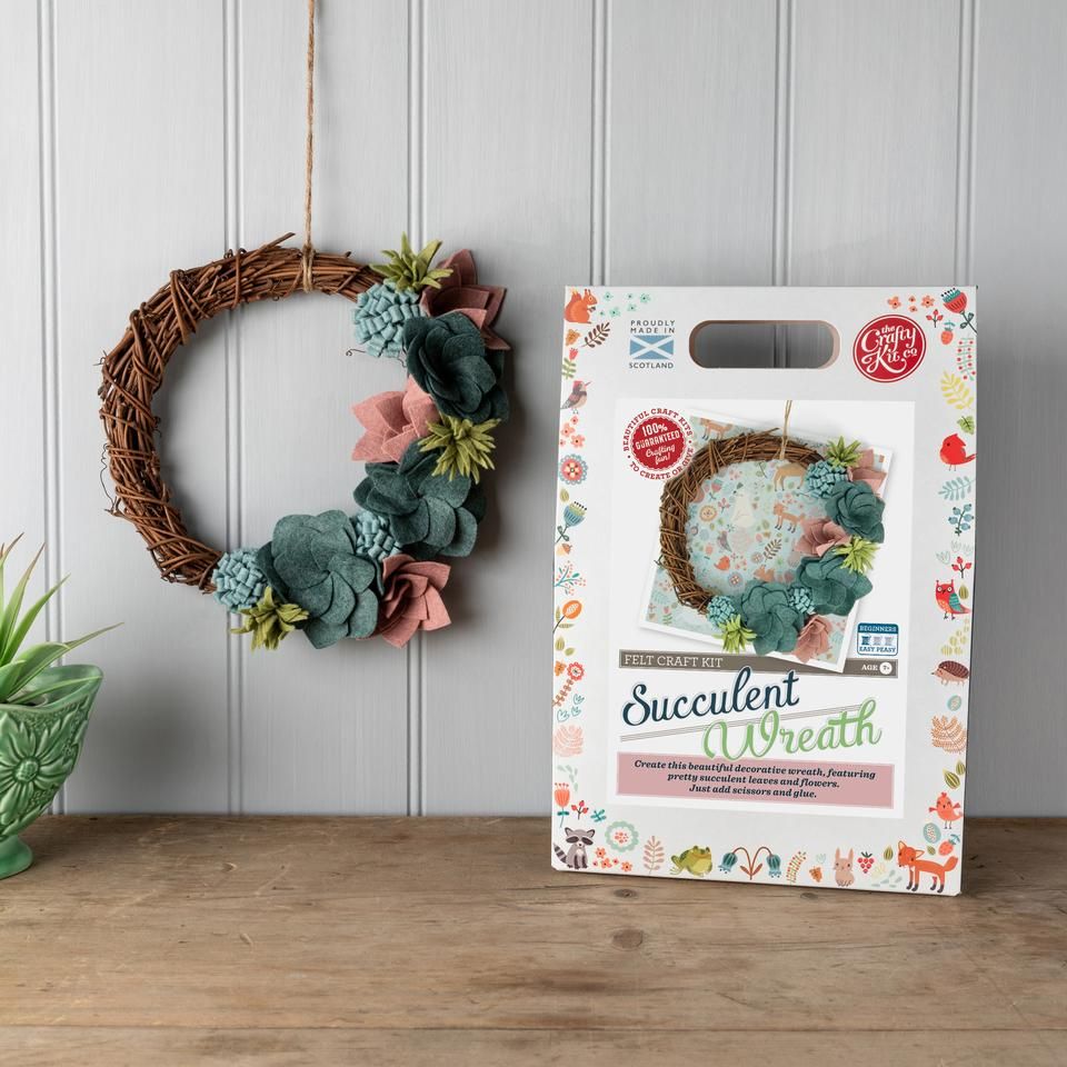 Crafty Kit Succulent Felt Wreath 