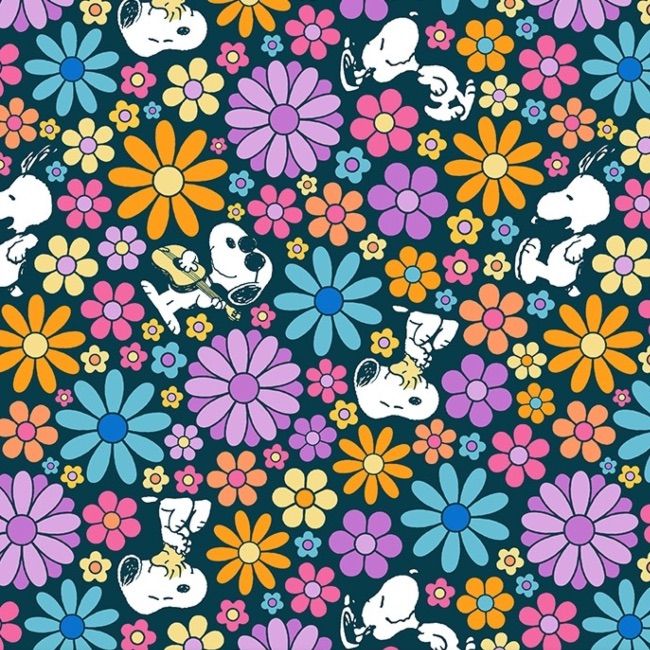 Cotton Fabric Snoopy Groovin Flower Power