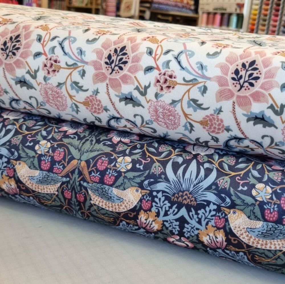 William Morris Velvet Fabric Strawberry Thief