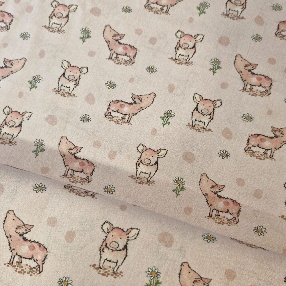 The Craft Cotton Company Farmyard Poppy Pig
