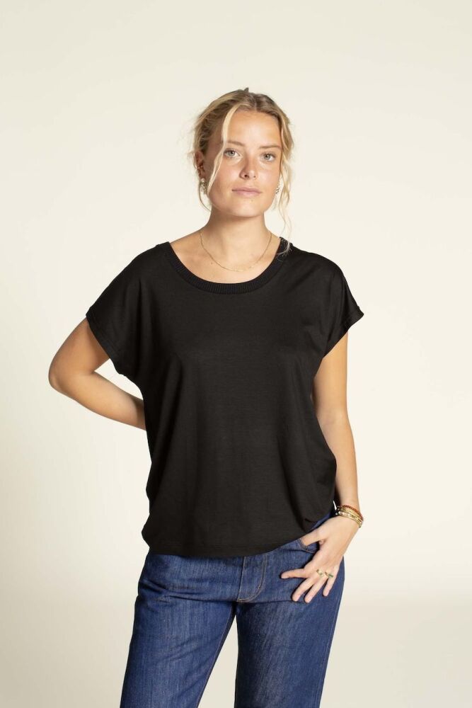 Wardrobe By Me Easy T-Shirt Sewing Pattern