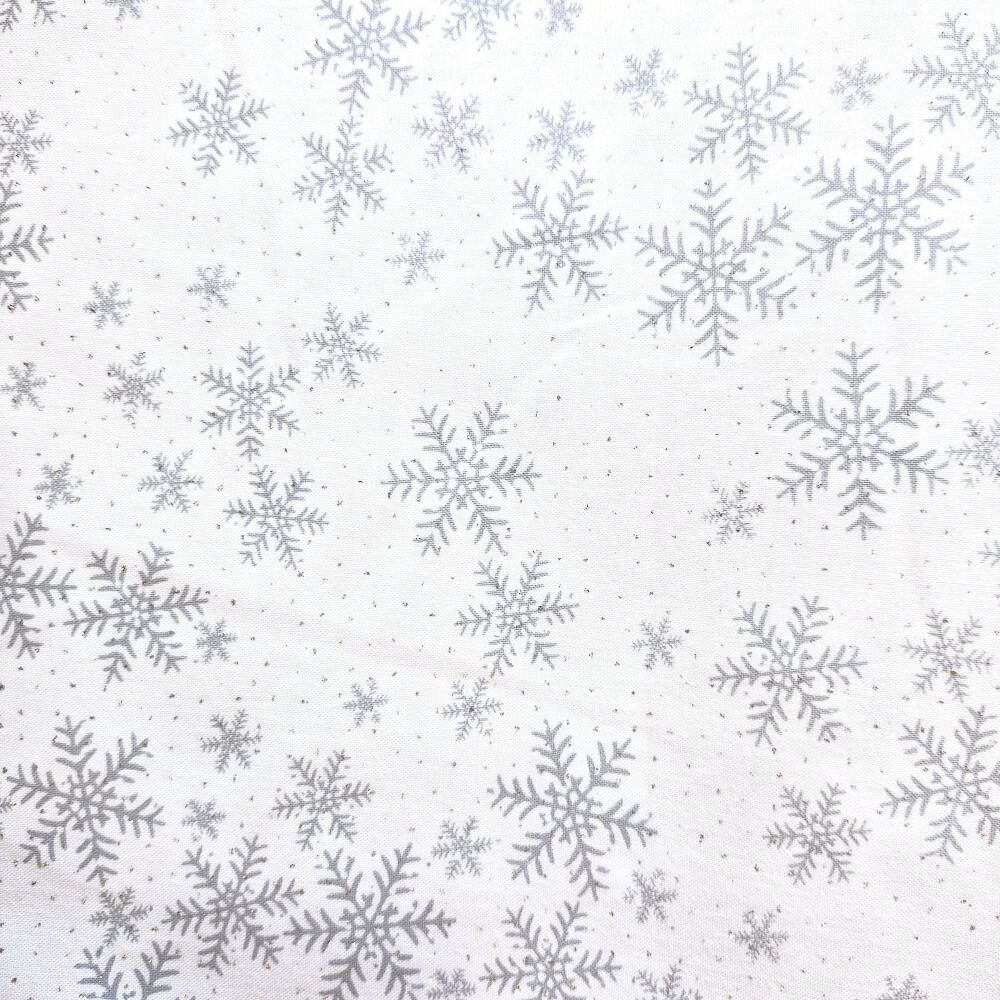 John Louden Christmas Cotton Snowflakes White Silver Metallic