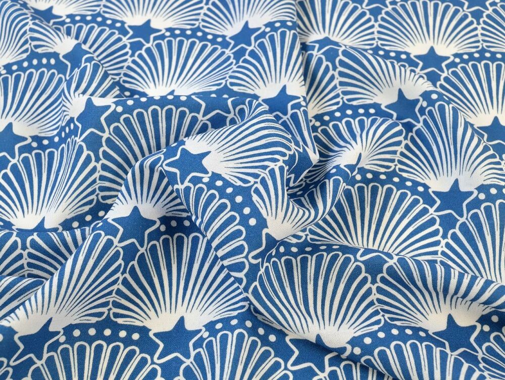Fabric Godmother Scallop Star Viscose & Linen
