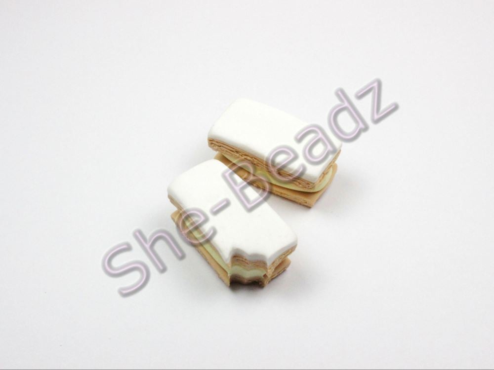 Fimo Vanilla Slice Pendants Pk 5