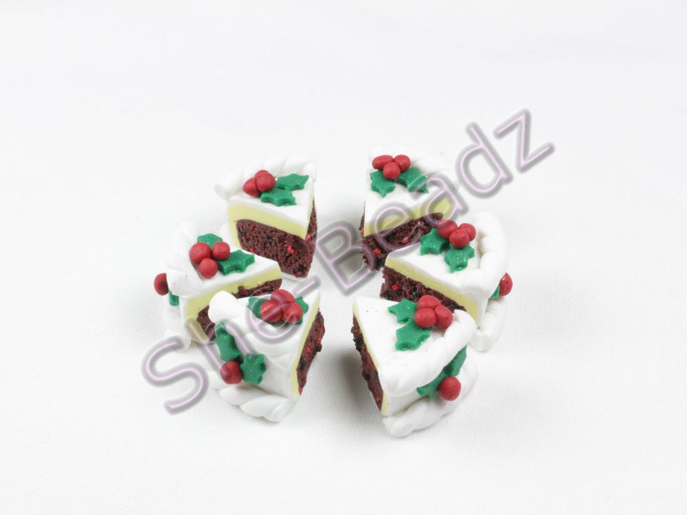 Fimo Deluxe Christmas Cake Charm Beads Pk 6